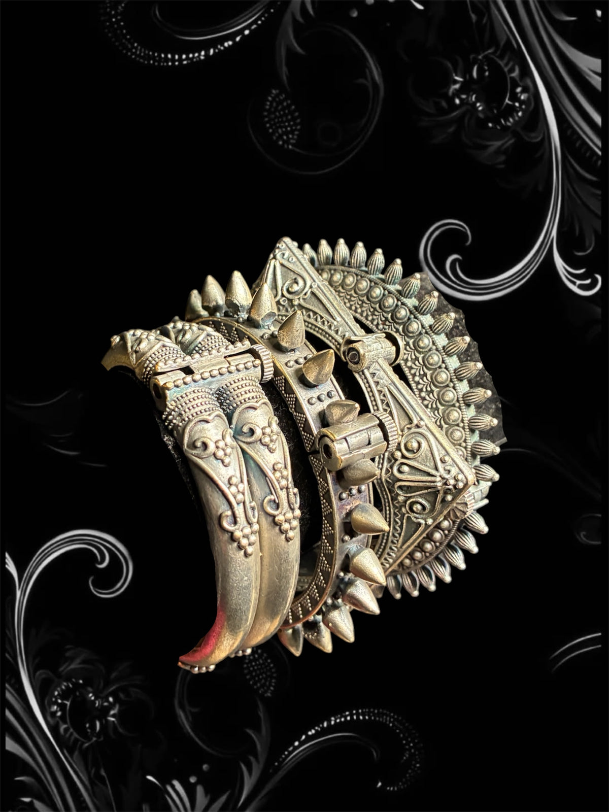 Argent Spike Set