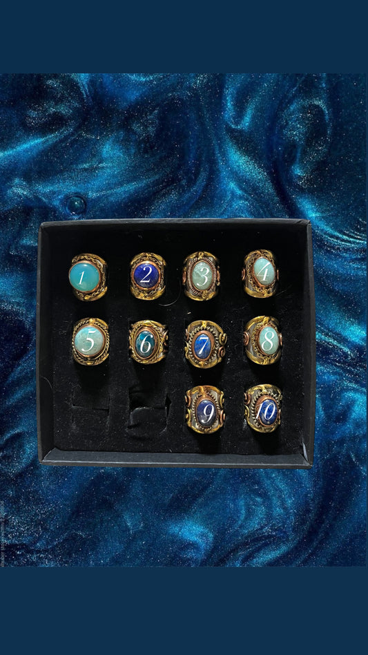 Brutalist Blue Stone Ring (1pc)