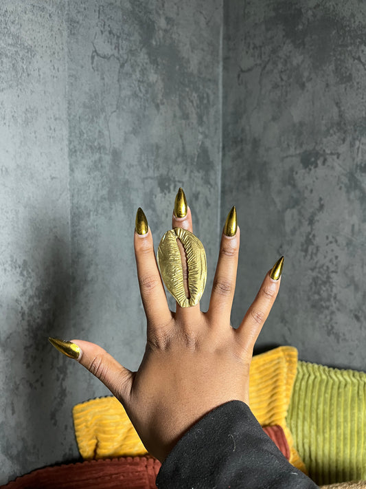 Cowrie Jumbo Ring
